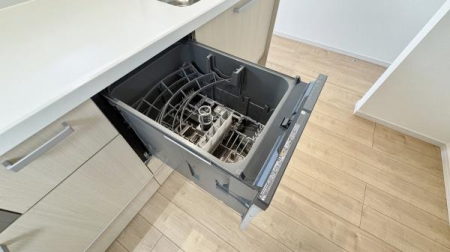 �_�ސ쌧���s����哇�㒬�̐V�z��ˌ��ẴL�b�`��