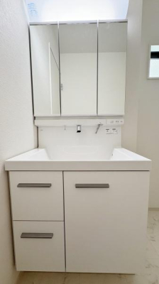 �_�ސ쌧���s����哇�㒬�̐V�z��ˌ��Ă̐��ʑ�E���ʏ�