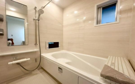 �_�ސ쌧���l�s�����哹2���ڂ̐V�z��ˌ��Ă̗���