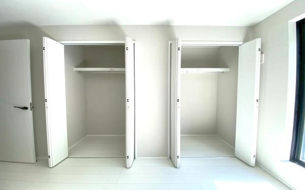 �_�ސ쌧���l�s�`�k����䒬�̐V�z��ˌ��Ă̎��[