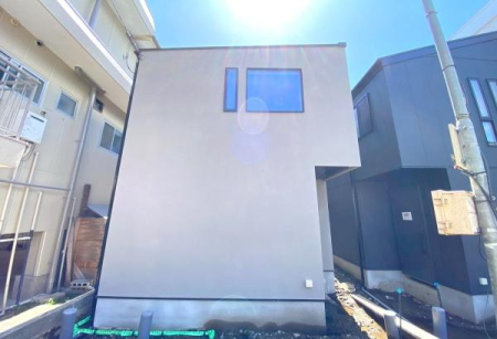 �_�ސ쌧���l�s�`�k����䒬�̐V�z��ˌ��Ă̑O�ʓ��H�܂ތ��n�ʐ^