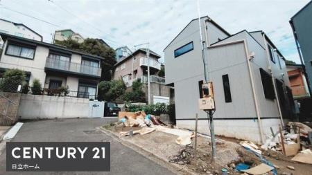 �_�ސ쌧���l�s�����x����4���ڂ̐V�z��ˌ��Ă̑O�ʓ��H�܂ތ��n�ʐ^