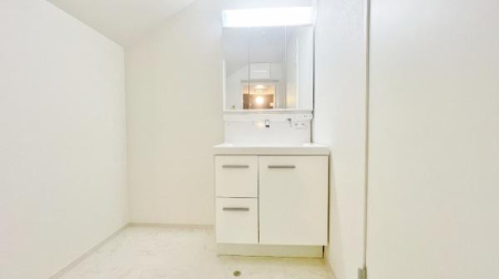 �_�ސ쌧���l�s��撆�c��4���ڂ̐V�z��ˌ��Ă̐��ʑ�E���ʏ�