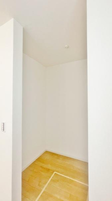 �_�ސ쌧���l�s��撆�c��4���ڂ̐V�z��ˌ��Ă̎��[