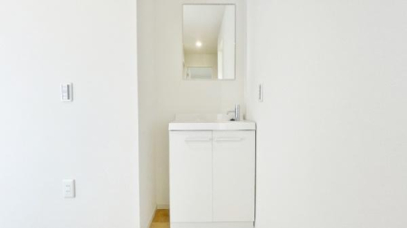 �_�ސ쌧���l�s��撆�c��4���ڂ̐V�z��ˌ��Ă̐��ʑ�E���ʏ�