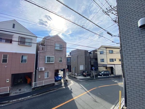 �_�ސ쌧���l�s��q�扺���̒��Ã}���V�����̏Z�˂���̒��]�ʐ^