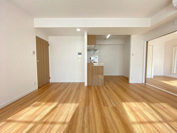 �_�ސ쌧���l�s��q�扺���̒��Ã}���V�����̃��r���O