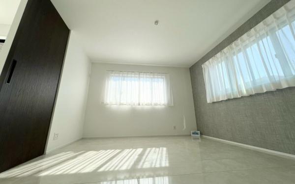 �_�ސ쌧���l�s�s�}��`�c��5���ڂ̒��È�ˌ��Ă̐Q��