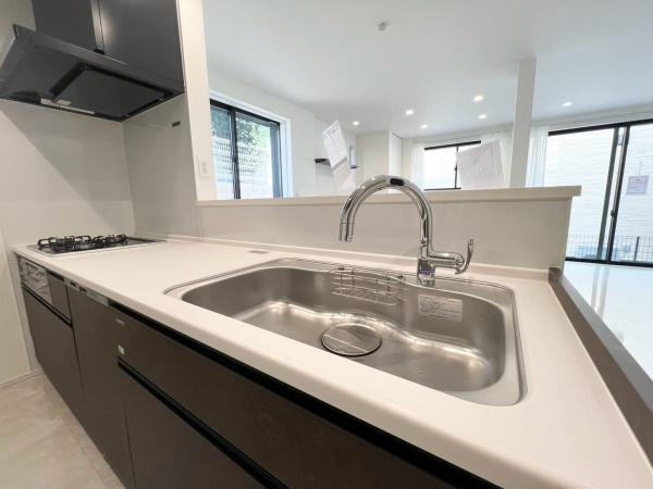 �_�ސ쌧���l�s�s�}��`�c��5���ڂ̒��È�ˌ��ẴL�b�`��