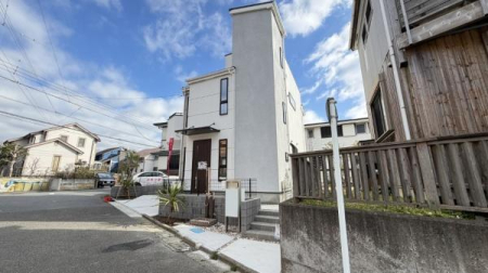 �_�ސ쌧���q�s�����K�l2���ڂ̐V�z��ˌ��Ă̌��n�O�ώʐ^