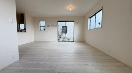 �_�ސ쌧���l�s�t�抛�u�c���̐V�z��ˌ��Ẵ��r���O