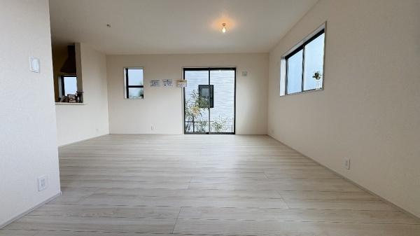 �_�ސ쌧���l�s�t�抛�u�c���̐V�z��ˌ��Ẵ��r���O