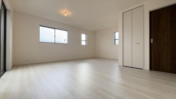 �_�ސ쌧���l�s�t�抛�u�c���̐V�z��ˌ��Ẵ��r���O