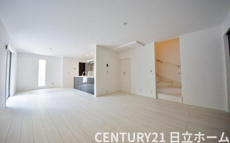 �_�ސ쌧���l�s��扪�Ò��̐V�z��ˌ��Ẵ��r���O