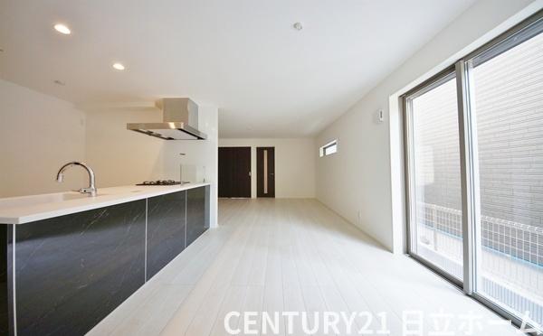 �_�ސ쌧���l�s��扪�Ò��̐V�z��ˌ��Ẵ��r���O