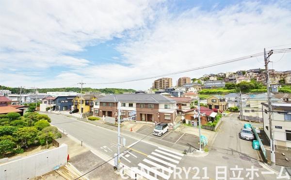 �_�ސ쌧���l�s��扪�Ò��̐V�z��ˌ��Ă̏Z�˂���̒��]�ʐ^