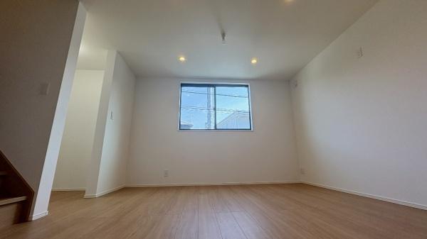 �_�ސ쌧���s���Ë斾�Â̒��È�ˌ��Ẵ��r���O