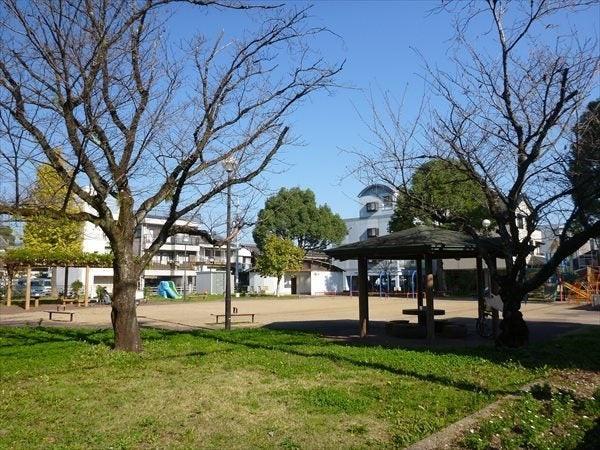 �_�ސ쌧���s���Ë斾�Â̒��È�ˌ��Ă̎��ӊ�