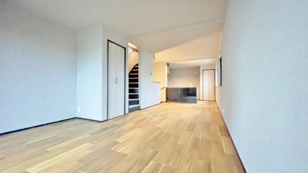 �_�ސ쌧���q�s�␣�̐V�z��ˌ��Ẵ��r���O