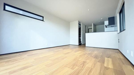 �_�ސ쌧���q�s�␣�̐V�z��ˌ��Ẵ��r���O