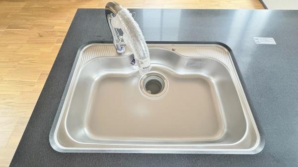 �_�ސ쌧���q�s�␣�̐V�z��ˌ��ẴL�b�`��