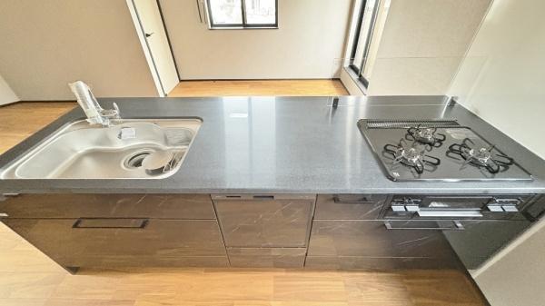 �_�ސ쌧���q�s�␣�̐V�z��ˌ��ẴL�b�`��