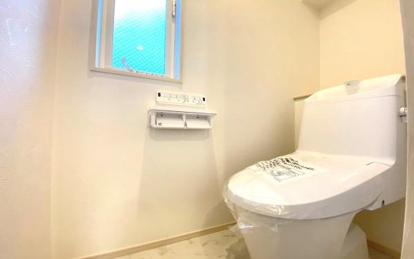 �_�ސ쌧���l�s����R����3���ڂ̐V�z��ˌ��Ẵg�C��