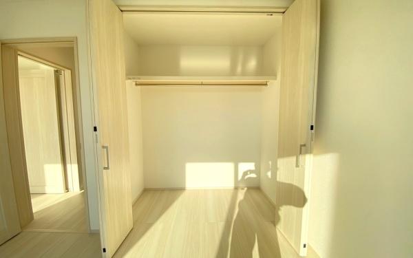 �_�ސ쌧���l�s����R����3���ڂ̐V�z��ˌ��Ă̎��[