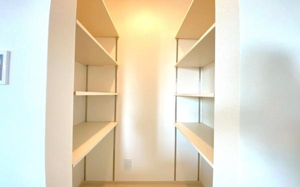 �_�ސ쌧���l�s����R����3���ڂ̐V�z��ˌ��Ă̎��[