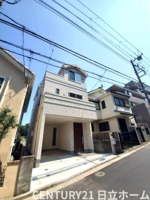 �_�ސ쌧���l�s�����x����7���ڂ̐V�z��ˌ��Ă̑O�ʓ��H�܂ތ��n�ʐ^