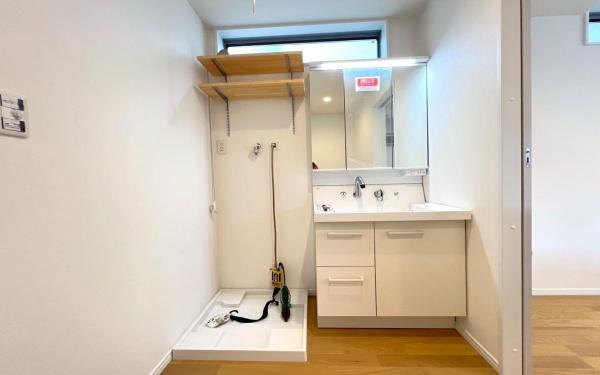 �_�ސ쌧���l�s�˒ˋ於�����̐V�z��ˌ��Ă̐��ʑ�E���ʏ�