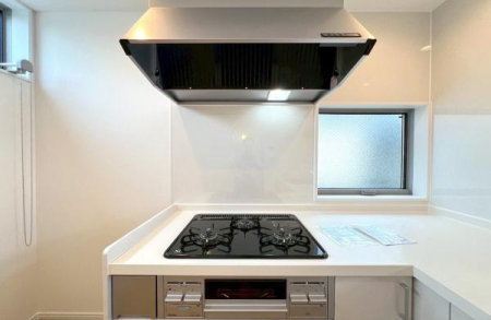 �_�ސ쌧���l�s�˒ˋ於�����̐V�z��ˌ��ẴL�b�`��