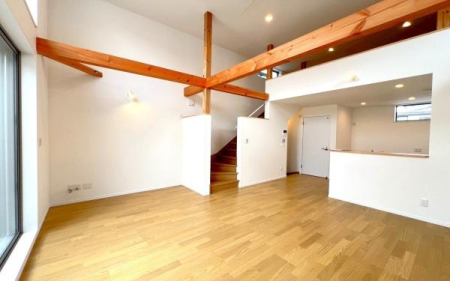 �_�ސ쌧���l�s�˒ˋ於�����̐V�z��ˌ��Ẵ��r���O