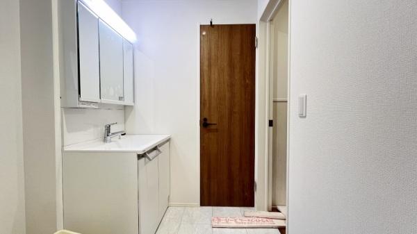 �_�ސ쌧���s�{�O��L�n4���ڂ̐V�z��ˌ��Ă̐��ʑ�E���ʏ�