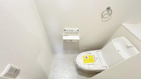 �_�ސ쌧���s�{�O��L�n4���ڂ̐V�z��ˌ��Ẵg�C��