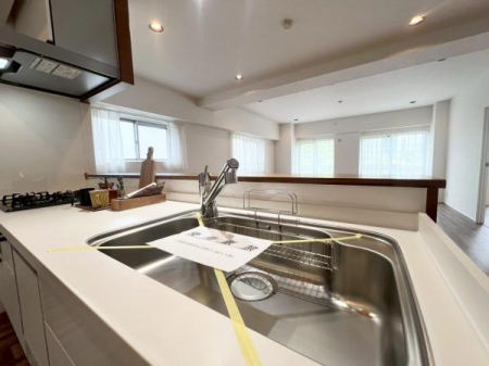 �_�ސ쌧���s�K������̒��Ã}���V�����̃L�b�`��