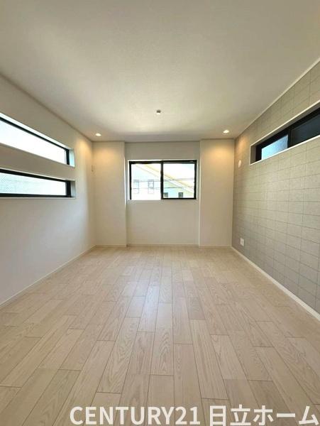 �_�ސ쌧���l�s��q���q2���ڂ̐V�z��ˌ��Ẵ��r���O