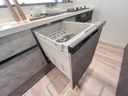 �_�ސ쌧���l�s��q��c��2���ڂ̒��È�ˌ��ẴL�b�`��