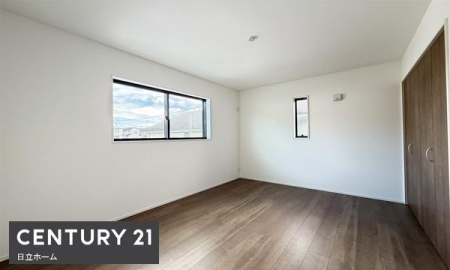 �_�ސ쌧���l�s�h��j�䐼2���ڂ̐V�z��ˌ��Ă̎q������