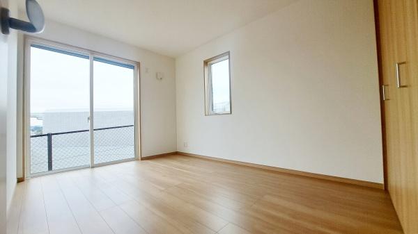 �_�ސ쌧���l�s�ߌ����̋{2���ڂ̐V�z��ˌ��Ă̗m��