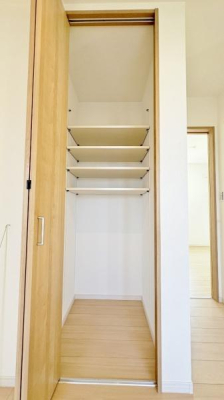 �_�ސ쌧���l�s�ߌ����̋{2���ڂ̐V�z��ˌ��Ă̎��[