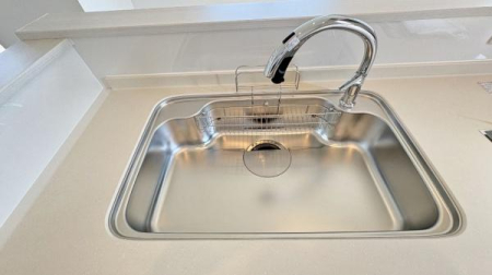 �_�ސ쌧���l�s�ߌ����̋{2���ڂ̐V�z��ˌ��ẴL�b�`��