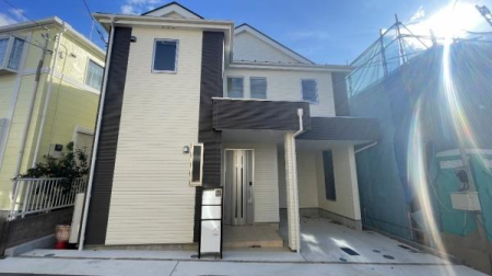 �_�ސ쌧���l�s�ߌ����̋{2���ڂ̐V�z��ˌ��Ă̑O�ʓ��H�܂ތ��n�ʐ^