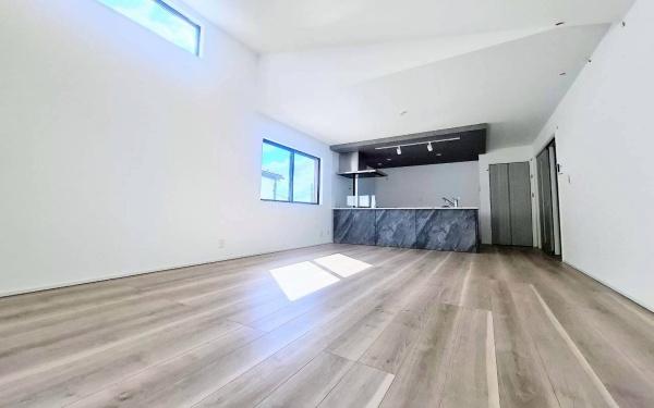 �_�ސ쌧���l�s�˒ˋ救�����̐V�z��ˌ��Ẵ��r���O