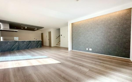 �_�ސ쌧���l�s�˒ˋ救�����̐V�z��ˌ��Ẵ��r���O