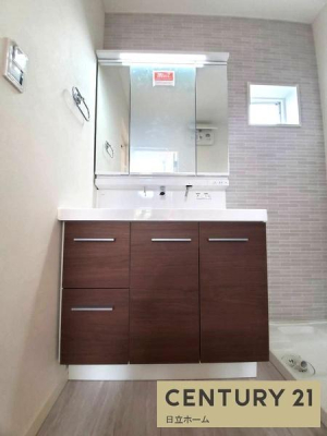 �_�ސ쌧���l�s���J�搣�J1���ڂ̐V�z��ˌ��Ă̐��ʑ�E���ʏ�