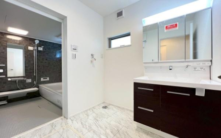 �_�ސ쌧���l�s���x�m����1���ڂ̒��È�ˌ��Ă̐��ʑ�E���ʏ�