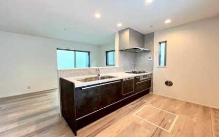 �_�ސ쌧���l�s���x�m����1���ڂ̒��È�ˌ��ẴL�b�`��