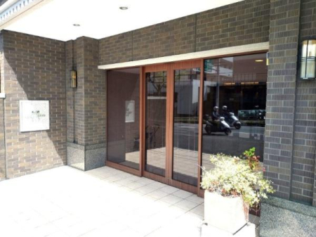 �_�ސ쌧���l�s��q��m����6���ڂ̒��Ã}���V�����̃G���g�����X