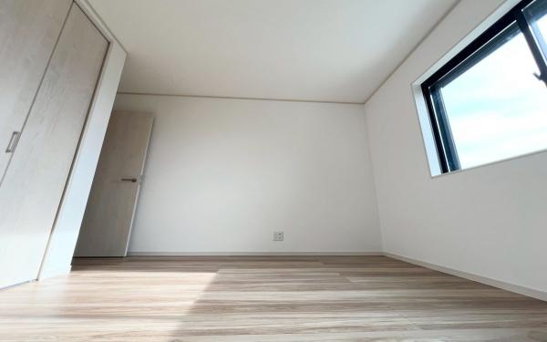 �_�ސ쌧���l�s����񖓐�2���ڂ̐V�z��ˌ��Ă̗m��